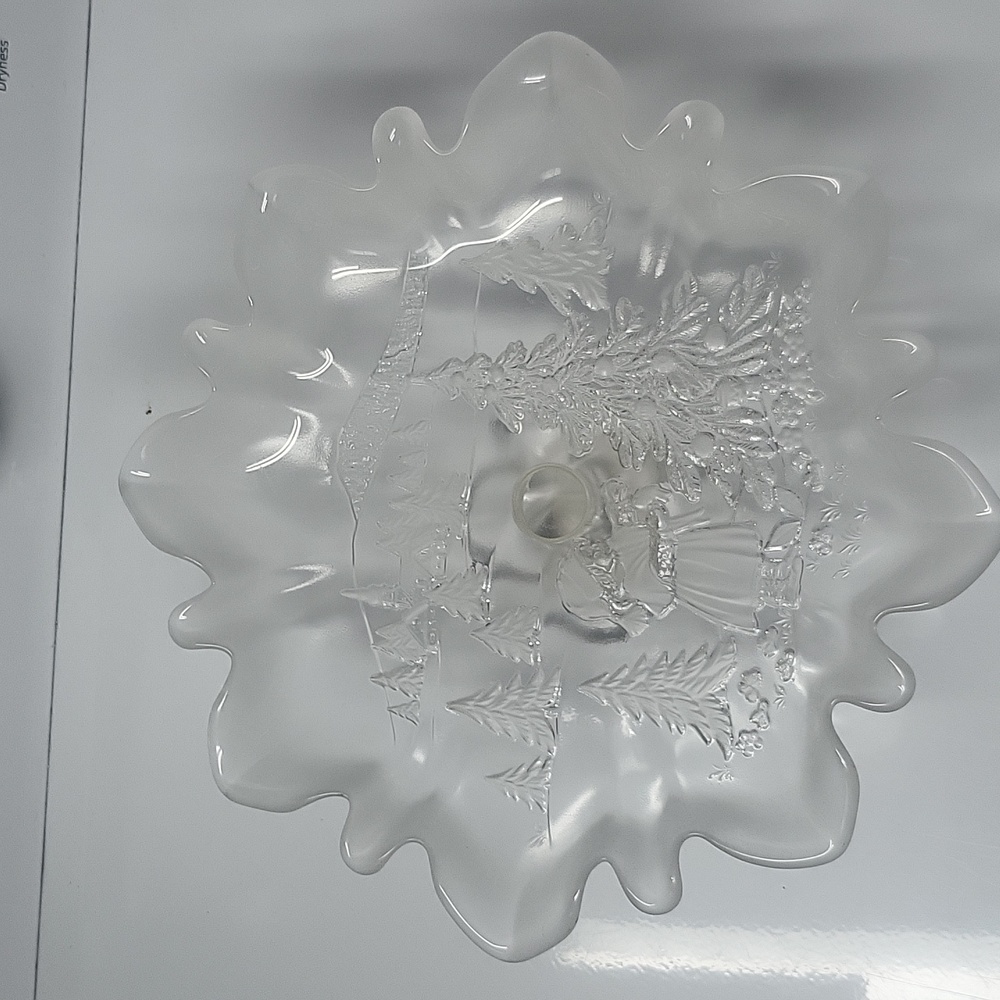 Mikasa small pedal bowl